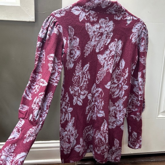 Free People Dresses & Skirts - Free People Floral Sweater Dress Size M